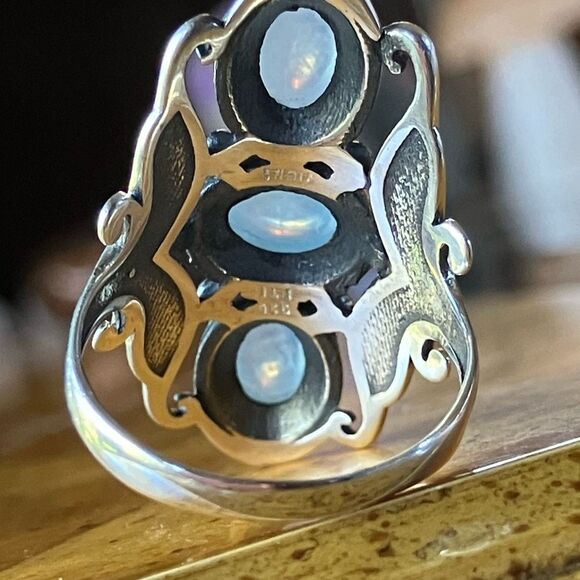 Genuine Aquamarine Sterling Silver Ring Size 7.25 - Picture 5 of 10